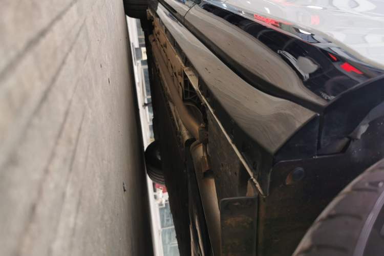 Used EXEED Star Era ET 2024 Range-Extended 200 Pro+ Left Side Sill