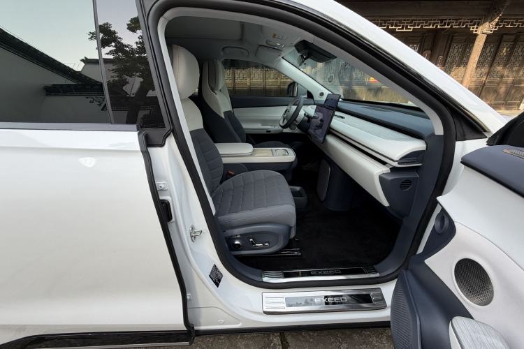 Used EXEED Star Era ET 2024 Range-Extended 200 Pro+ Right Front Seat
