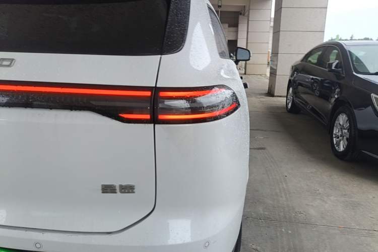 Used EXEED Star Era ET 2024 Pure Electric 540 Pro All-Wheel-Drive Version Right Rear Taillight