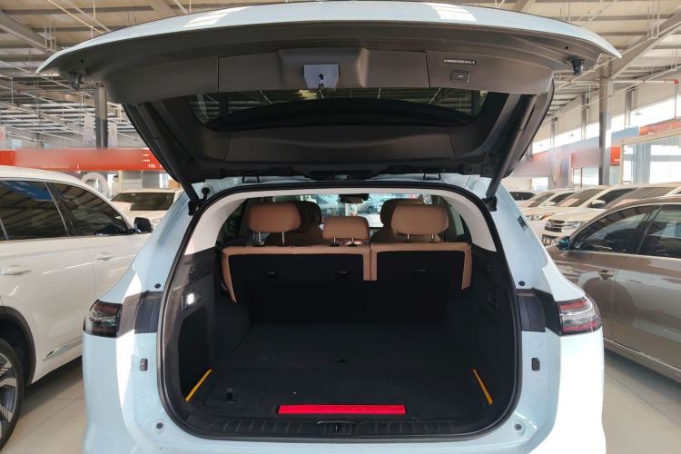 Used EXEED Star Era ET 2024 Range-Extended 200 Pro+ Trunk