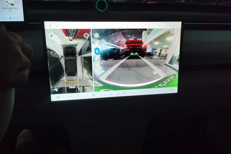 Used EXEED Star Era ET 2025 All-Electric 625 Pro Two-Wheel Drive Urban-Assistive Driving System Audio And AC Panel