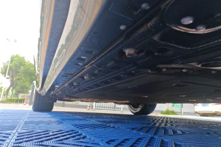 Used EXEED Star Era ET 2025 Extended-Range 265 Pro Two-Wheel Drive High-Speed Driver Assistance Chassis Front Right