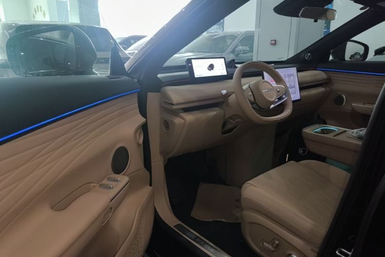 Used EXEED Star Era ET 2025 Extended-Range 240 Max All-Wheel Drive Urban Advanced Driver Assistance Driver Seat