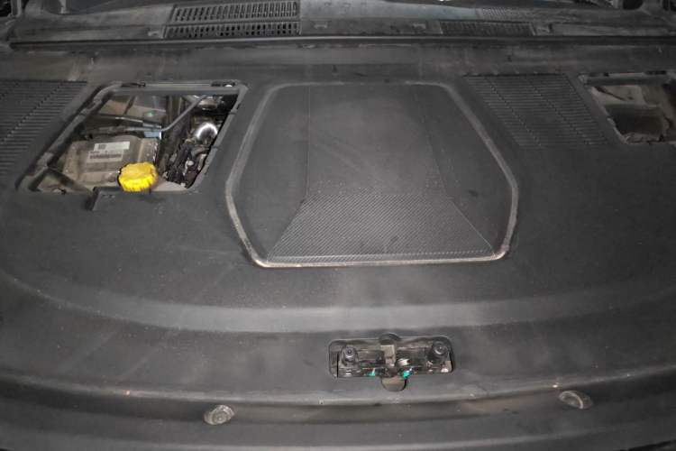 Used EXEED Star Era ET 2025 Extended-Range 265 Pro Two-Wheel Drive High-Speed Driver Assistance Engine Bay