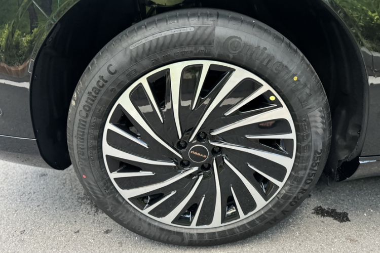 Used EXEED Star Era ET 2025 Range-Extended 240 Pro All-Wheel Drive High-Speed Driver Assistance Exterior 2