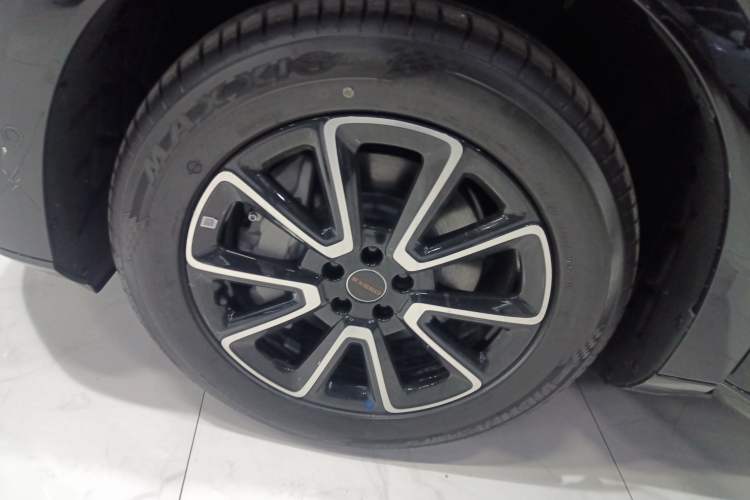 Used EXEED Star Era ET 2025 Extended-Range 265 Pro Two-Wheel Drive High-Speed Driver Assistance Exterior 7