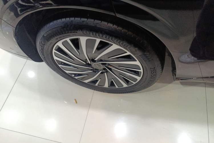Used EXEED Star Era ET 2025 Extended-Range 240 Max All-Wheel Drive Urban Advanced Driver Assistance Exterior 8