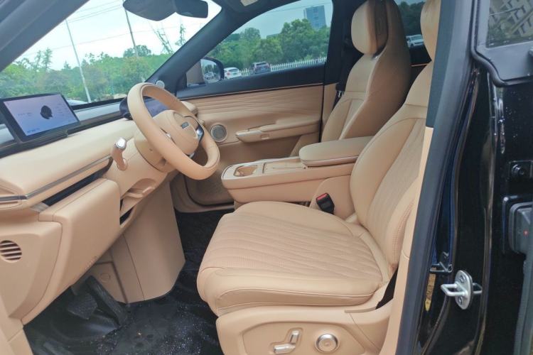 Used EXEED Star Era ET 2025 Extended-Range 265 Pro Two-Wheel Drive High-Speed Driver Assistance Left Front Seat