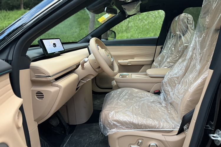 Used EXEED Star Era ET 2025 Range-Extended 240 Pro All-Wheel Drive High-Speed Driver Assistance Left Front Seat