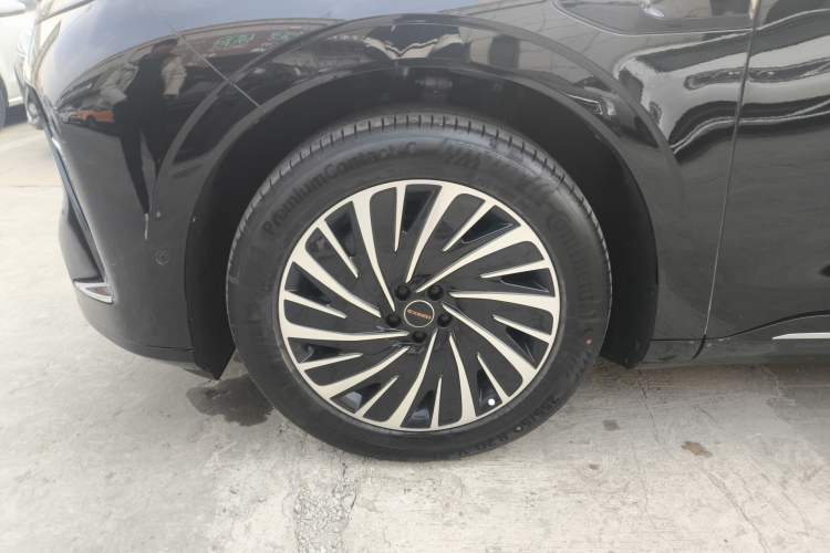Used EXEED Star Era ET 2025 Range-Extended 240 Pro All-Wheel Drive High-Speed Driver Assistance Left Front Wheel Hub