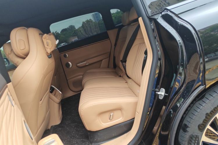 Used EXEED Star Era ET 2025 Extended-Range 265 Pro Two-Wheel Drive High-Speed Driver Assistance Left Rear Seat