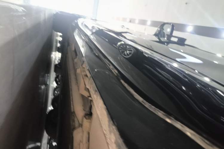 Used EXEED Star Era ET 2025 Extended-Range 240 Max All-Wheel Drive Urban Advanced Driver Assistance Left Side Sill