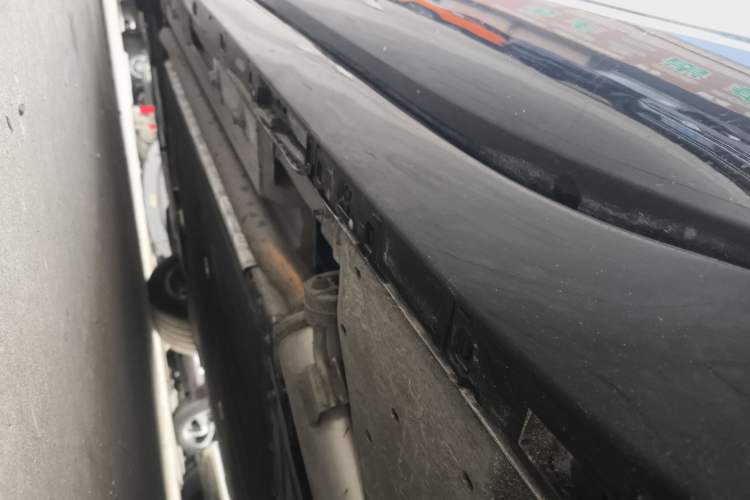 Used EXEED Star Era ET 2025 Range-Extended 240 Pro All-Wheel Drive High-Speed Driver Assistance Left Side Sill