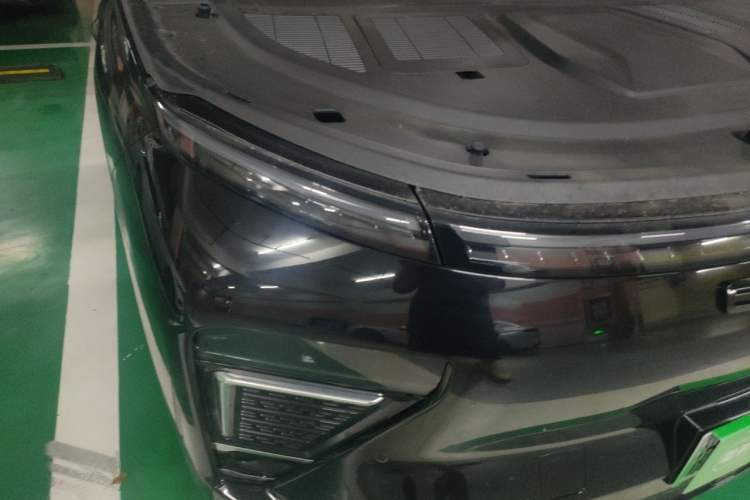 Used EXEED Star Era ET 2025 Extended-Range 240 Max All-Wheel Drive Urban Advanced Driver Assistance Right Front Headlight