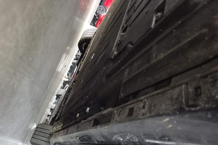 Used EXEED Star Era ET 2025 Range-Extended 240 Pro All-Wheel Drive High-Speed Driver Assistance Right Side Sill