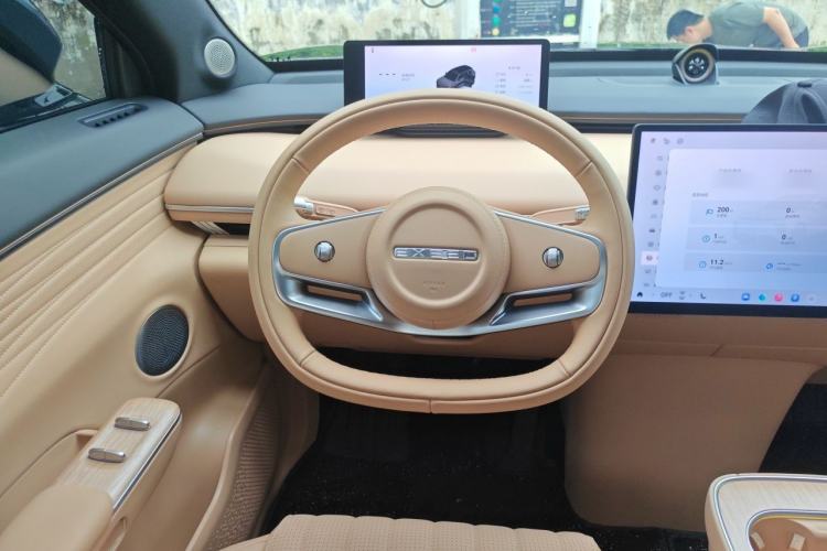 Used EXEED Star Era ET 2025 Extended-Range 265 Pro Two-Wheel Drive High-Speed Driver Assistance Steering Wheel