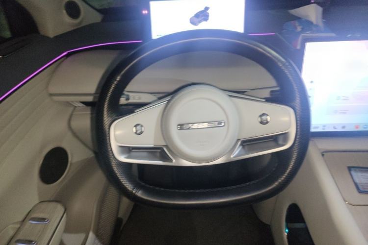 Used EXEED Star Era ET 2025 Extended-Range 240 Max All-Wheel Drive Urban Advanced Driver Assistance Steering Wheel