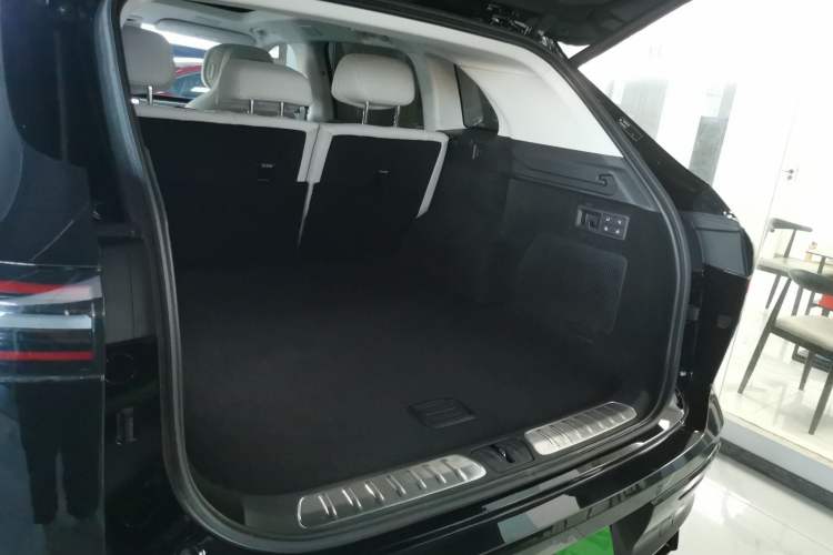 Used EXEED Star Era ET 2025 All-Electric 625 Pro Two-Wheel Drive Urban-Assistive Driving System Trunk