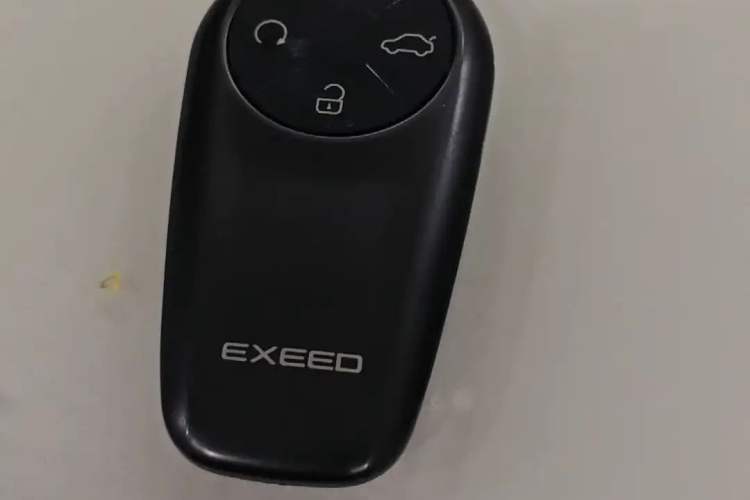 Used EXEED Star Era ET 2025 Extended-Range 265 Pro Two-Wheel Drive High-Speed Driver Assistance Vehicle Key