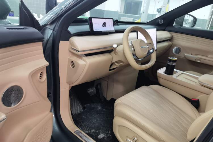 Used EXEED Star Era ET 2025 Extended-Range 265 Max Two-Wheel Drive Urban Advanced Driver Assistance Driver Seat