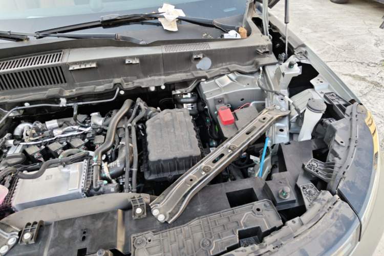 Used EXEED Star Era ET 2025 Extended-Range 265 Pro Two-Wheel Drive High-Speed Driver Assistance Engine Bay Left