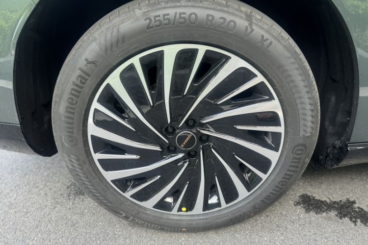 Used EXEED Star Era ET 2025 Range-Extended 240 Pro All-Wheel Drive High-Speed Driver Assistance Exterior 6