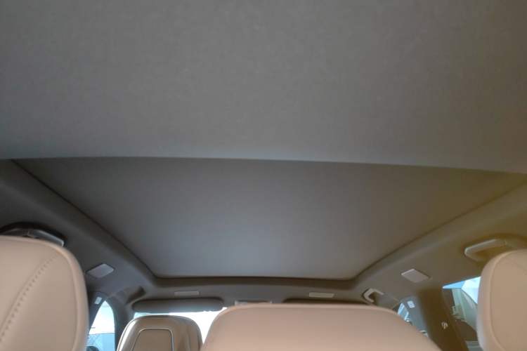 Used EXEED Star Era ET 2025 All-Electric 625 Pro Two-Wheel Drive Urban-Assistive Driving System Headliner