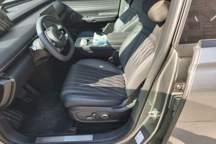 Used EXEED Star Era ET 2025 Pure Electric 760 Max Two-Wheel Drive Urban Advanced Driver Assistance System Left Front Seat