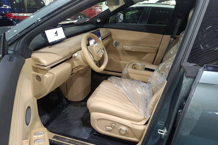 Used EXEED Star Era ET 2025 Range-Extended 240 Pro All-Wheel Drive High-Speed Driver Assistance Left Front Seat