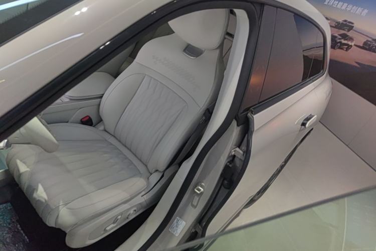 Used EXEED Star Era ET 2025 Extended-Range 265 Max Two-Wheel Drive Urban Advanced Driver Assistance Left Front Seat