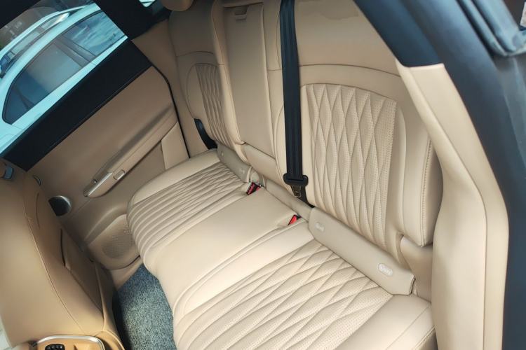 Used EXEED Star Era ET 2025 Extended-Range 265 Pro Two-Wheel Drive High-Speed Driver Assistance Left Rear Seat