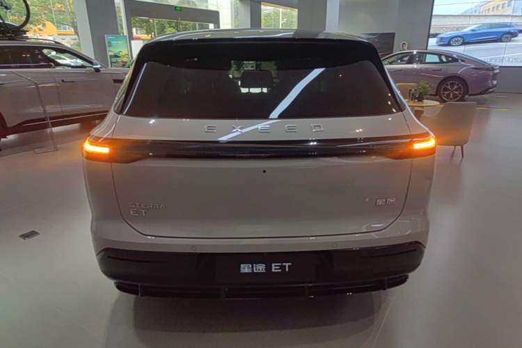 Used EXEED Star Era ET 2025 Extended-Range 265 Max Two-Wheel Drive Urban Advanced Driver Assistance Rear