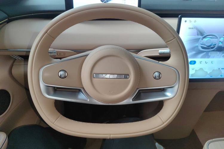 Used EXEED Star Era ET 2025 All-Electric 625 Pro Two-Wheel Drive Urban-Assistive Driving System Steering Wheel
