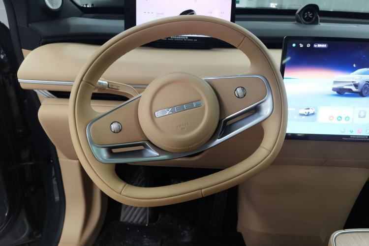 Used EXEED Star Era ET 2025 Extended-Range 265 Max Two-Wheel Drive Urban Advanced Driver Assistance Steering Wheel