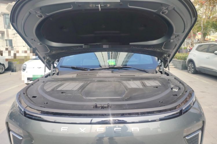Used EXEED Star Era ET 2025 Extended-Range 265 Pro Two-Wheel Drive High-Speed Driver Assistance Engine Bay