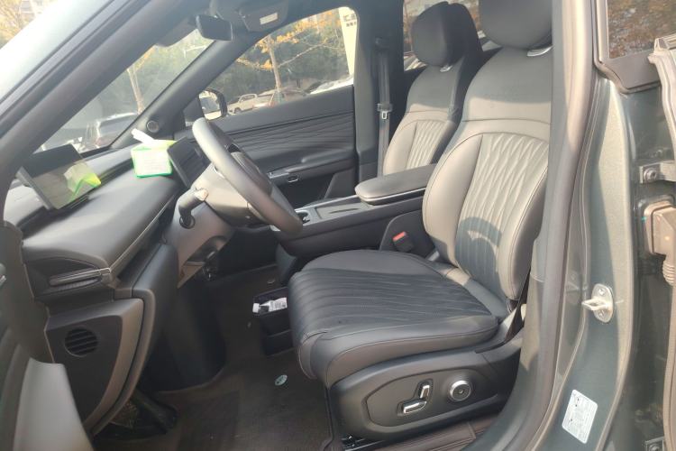 Used EXEED Star Era ET 2025 Extended-Range 265 Pro Two-Wheel Drive High-Speed Driver Assistance Left Front Seat