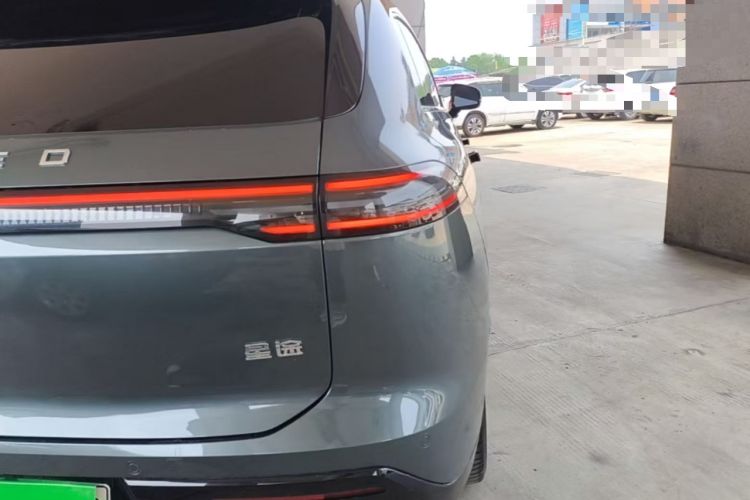 Used EXEED Star Era ET 2025 Pure Electric 760 Max Two-Wheel Drive Urban Advanced Driver Assistance System Right Rear Taillight