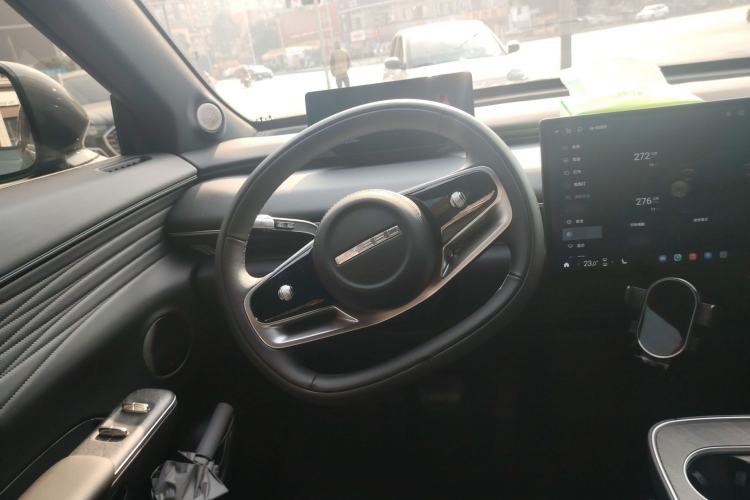 Used EXEED Star Era ET 2025 Extended-Range 265 Pro Two-Wheel Drive High-Speed Driver Assistance Steering Wheel