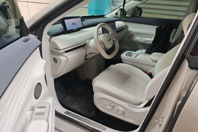 Used EXEED Star Era ET 2025 Extended-Range 240 Max All-Wheel Drive Urban Advanced Driver Assistance Driver Seat