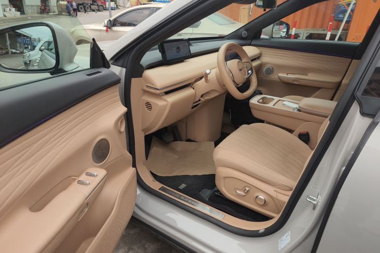 Used EXEED Star Era ET 2025 Extended-Range 240 Max All-Wheel Drive Urban Advanced Driver Assistance Driver Seat