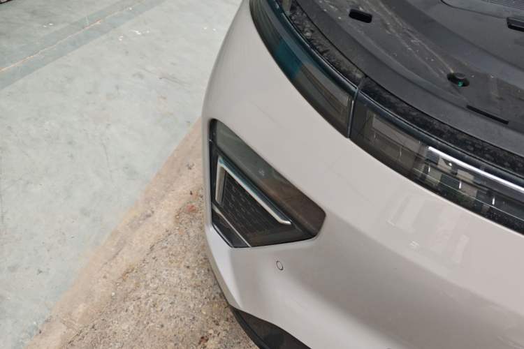 Used EXEED Star Era ET 2025 Extended-Range 240 Max All-Wheel Drive Urban Advanced Driver Assistance Right Front Headlight