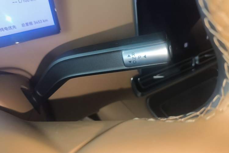 Used EXEED Starway EX7 2026 Model, Range-Extended, Two-Wheel Drive Max Edition Gear Lever