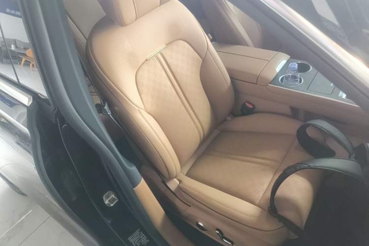 Used EXEED Starway EX7 2026 Model, Range-Extended, Two-Wheel Drive Max Edition Right Front Seat