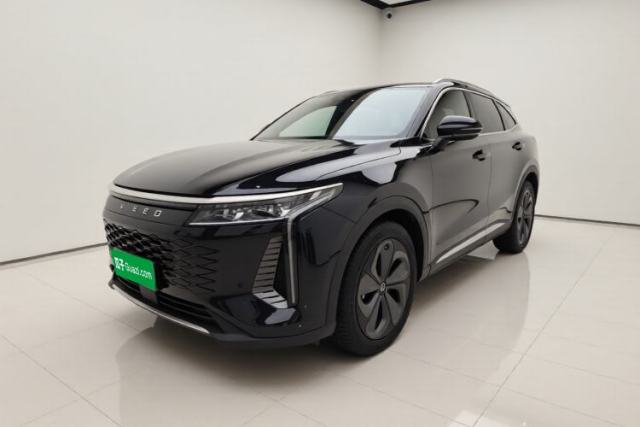 Ojetý EXEED Stellar 2023 400T Two-Wheel Drive Luxury Edition