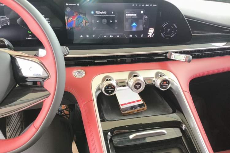 Used EXEED Stellar 2023 400T Four-Wheel Drive Enjoying the Flying Fish Edition Audio And AC Panel