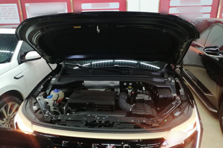 Used EXEED Stellar 2023 400T Two-Wheel Drive Comfort Edition Engine Bay