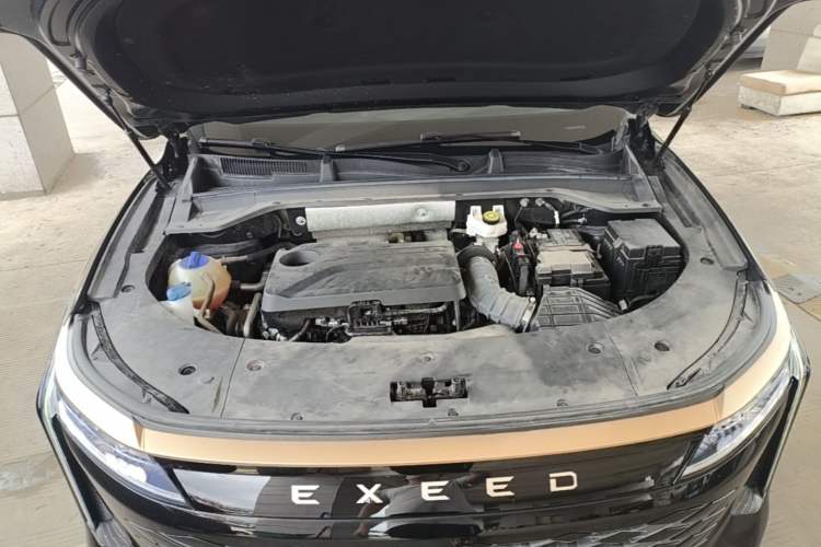 Used EXEED Stellar 2023 400T Four-Wheel Drive Enjoying the Flying Fish Edition Engine Bay