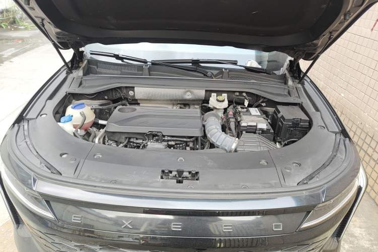 Used EXEED Stellar 2023 400T Four-Wheel Drive Deluxe Edition Engine Bay