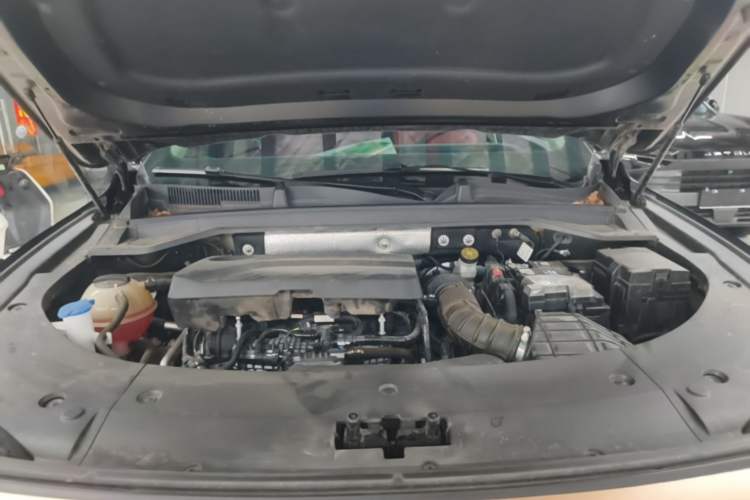 Used EXEED Stellar 2023 400T Two-Wheel Drive Comfort Flyfish Edition Engine Bay