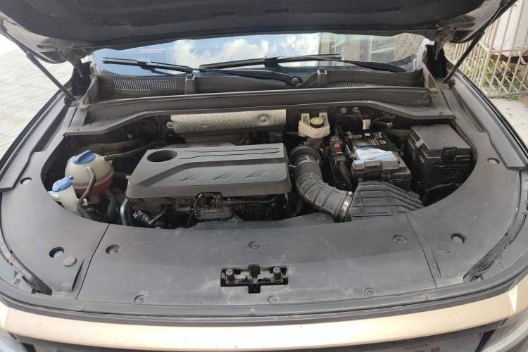 Used EXEED Stellar 2023 400T Four-Wheel Drive Deluxe Edition Engine Bay